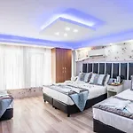 Sirkeci Hotel *