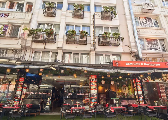 Sirkeci Hotel *